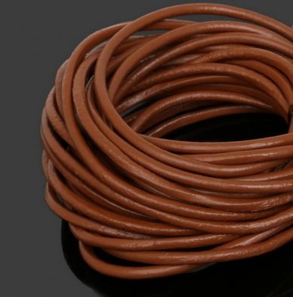 0.65 mètre cuir tressé n°34 30 mm