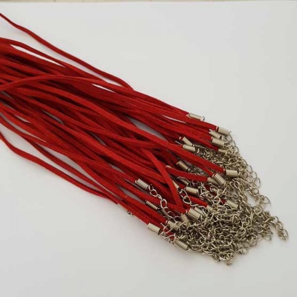 1 colar em camur&ccedil;a vermelha 51 cm com fecho de lagosta