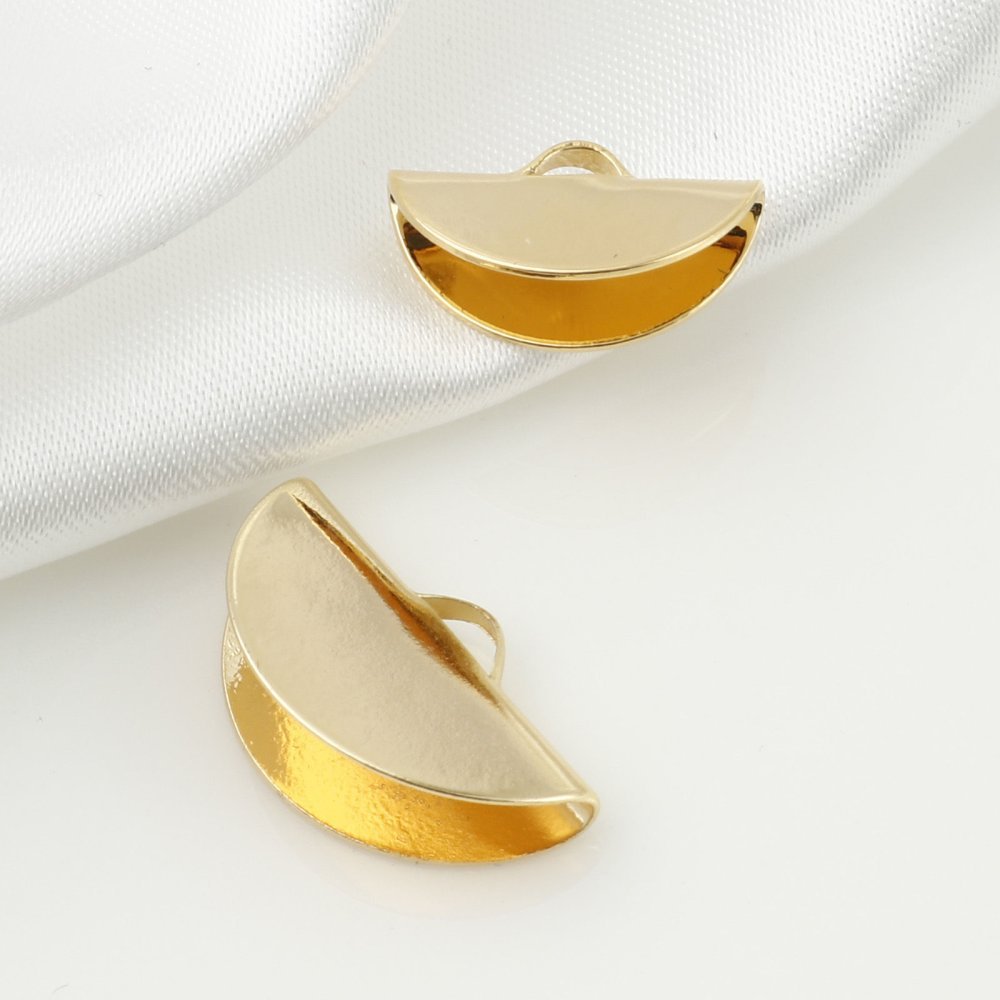 1 engaste meia-lua dourado 35 x 18 mm