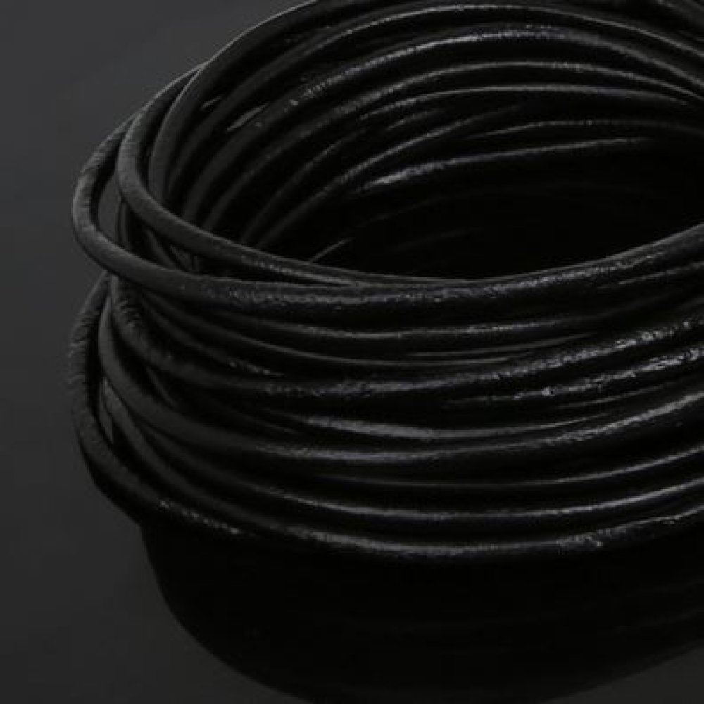 1 metro Cordão redondo de couro liso Preto 3 mm