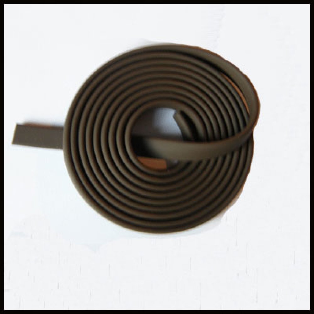 1 metro de cordão de pvc plano 5,8 x 1,9 mm castanho