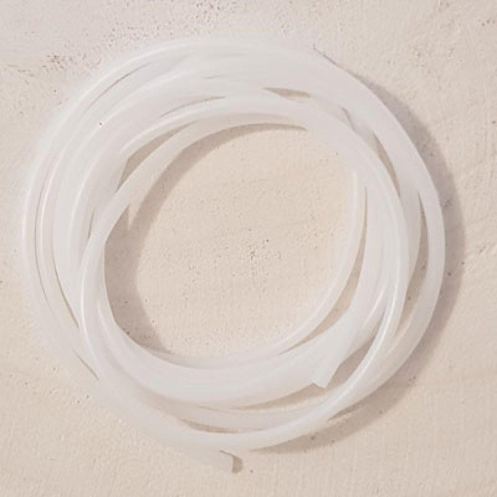 1 metro de cordão de pvc branco oco de 2 mm.