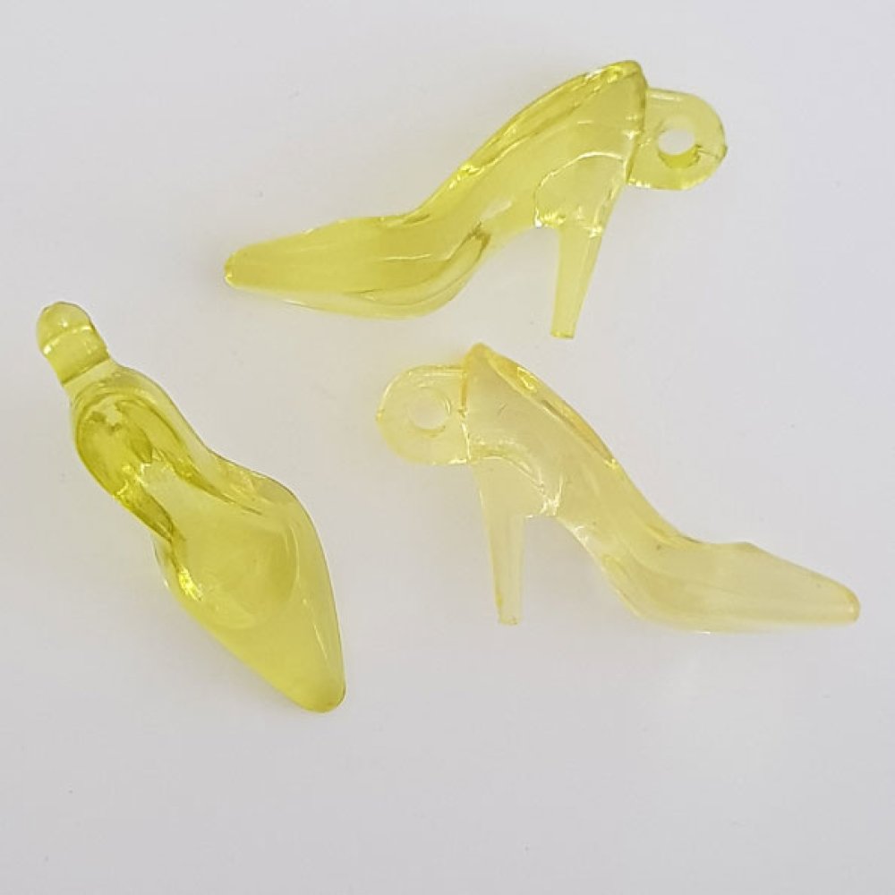 3 Charm Shoe N°33 Amarelo