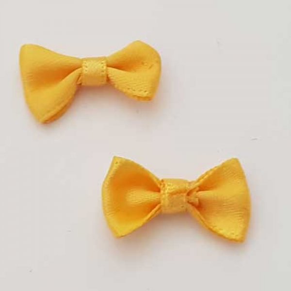 4 N&oelig;uds tissus lot N&deg;70