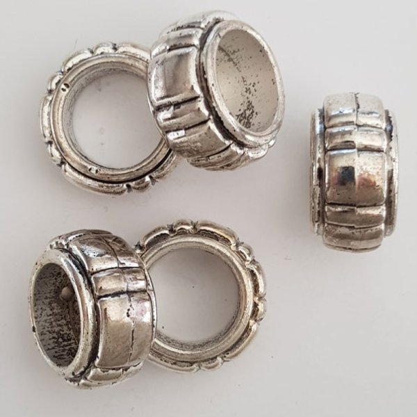 An&eacute;is para cachec&oacute;is CCB com orif&iacute;cio grande n.&ordm; 49