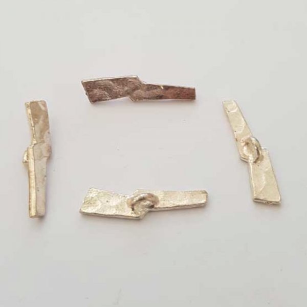 Barra para fecho de metal prateado N&deg;13