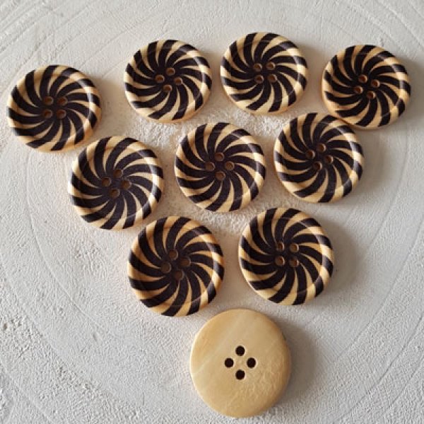 Flores de madeira com ma&ccedil;aneta 30 mm N&deg;16 x 10 pe&ccedil;as