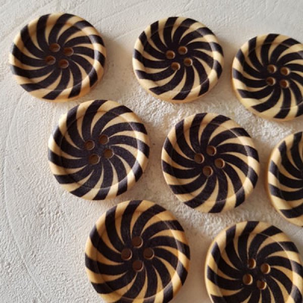 Flores de madeira com ma&ccedil;aneta 30 mm N&deg;16 x 10 pe&ccedil;as