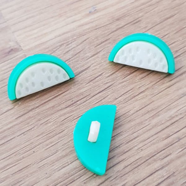 Bot&atilde;o fantasia melancia padr&atilde;o para crian&ccedil;as n.&ordm; 02 branco