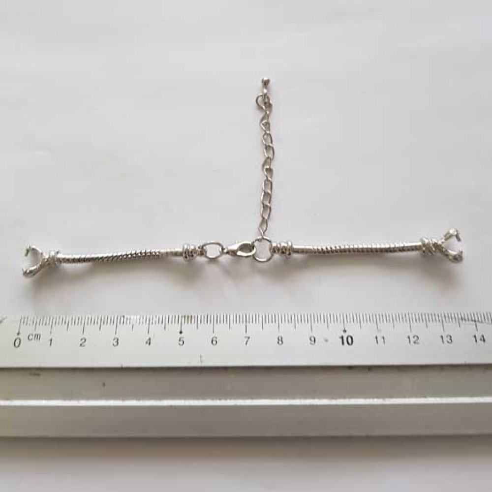 Pulseira de corrente com mostrador de relógio de estilo europeu com fecho de mosquetão 6 X 7,5 Cm