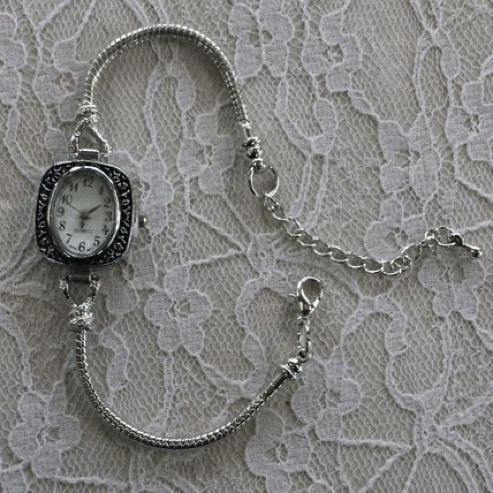 Pulseira de corrente com mostrador de relógio de estilo europeu com fecho de mosquetão 6 X 7,5 Cm