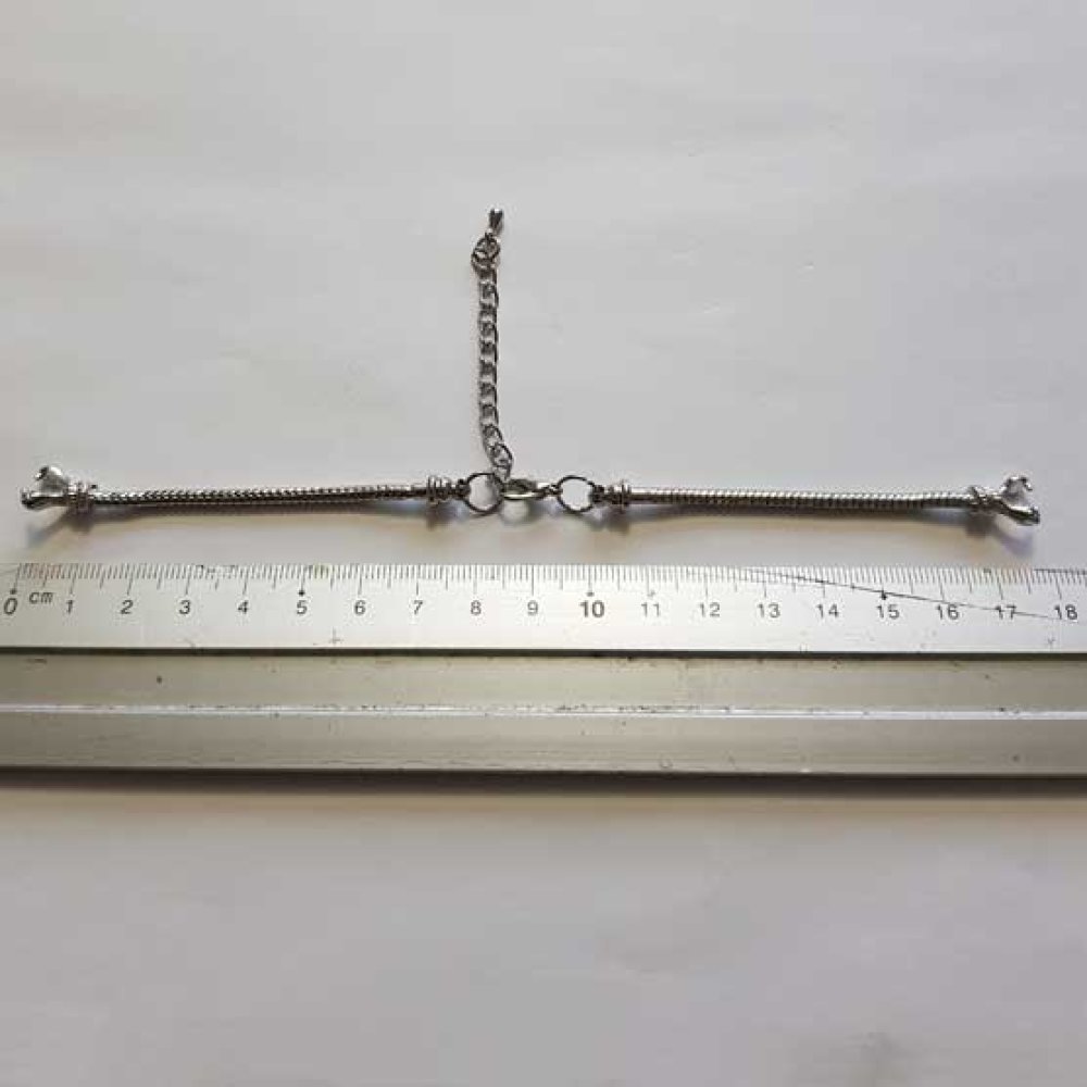 Pulseira de corrente com mostrador de relógio de estilo europeu com fecho de mosquetão 8,5 x 9,5 cm