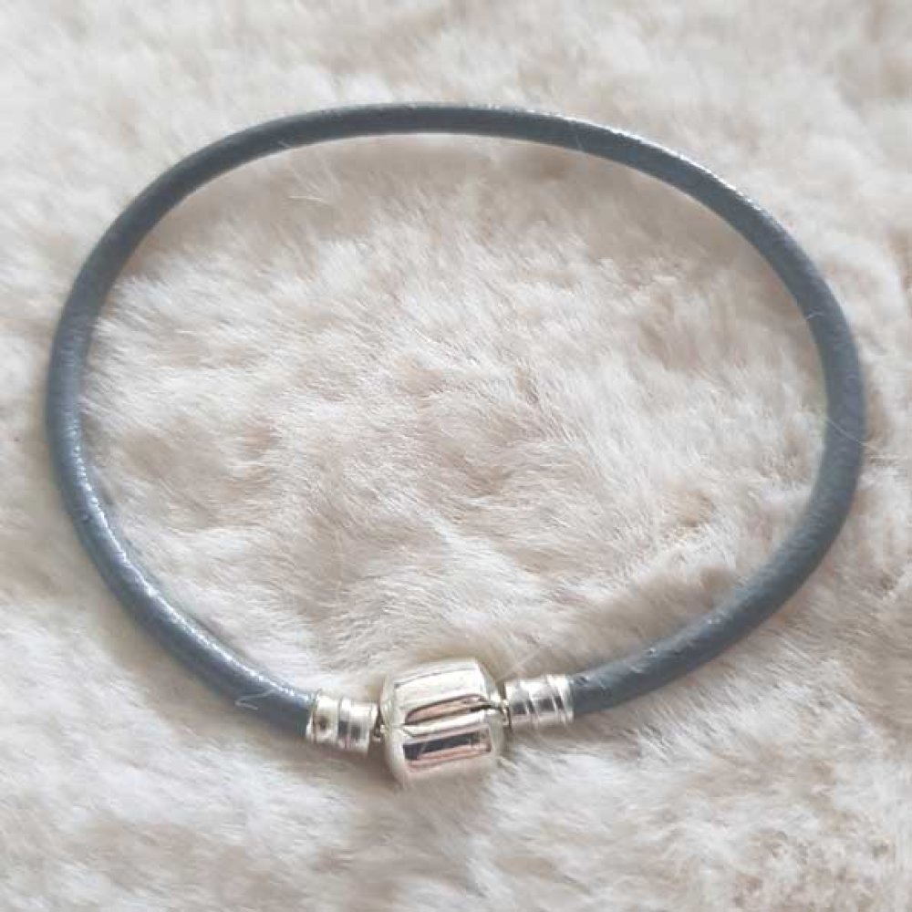 Pulseira de clipe europeu Plain 01 DE 15 A 23 CM Cinzento
