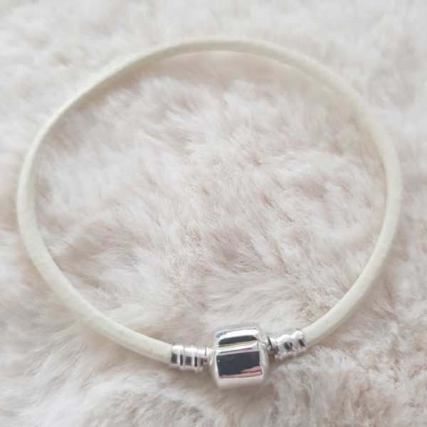 Pulseira de clipe europeia Plain 01 DE 15 A 23 CM Marfim