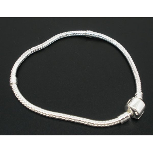 Pulseira de clipe europeu 21 cm Fecho liso Banhado a prata 925