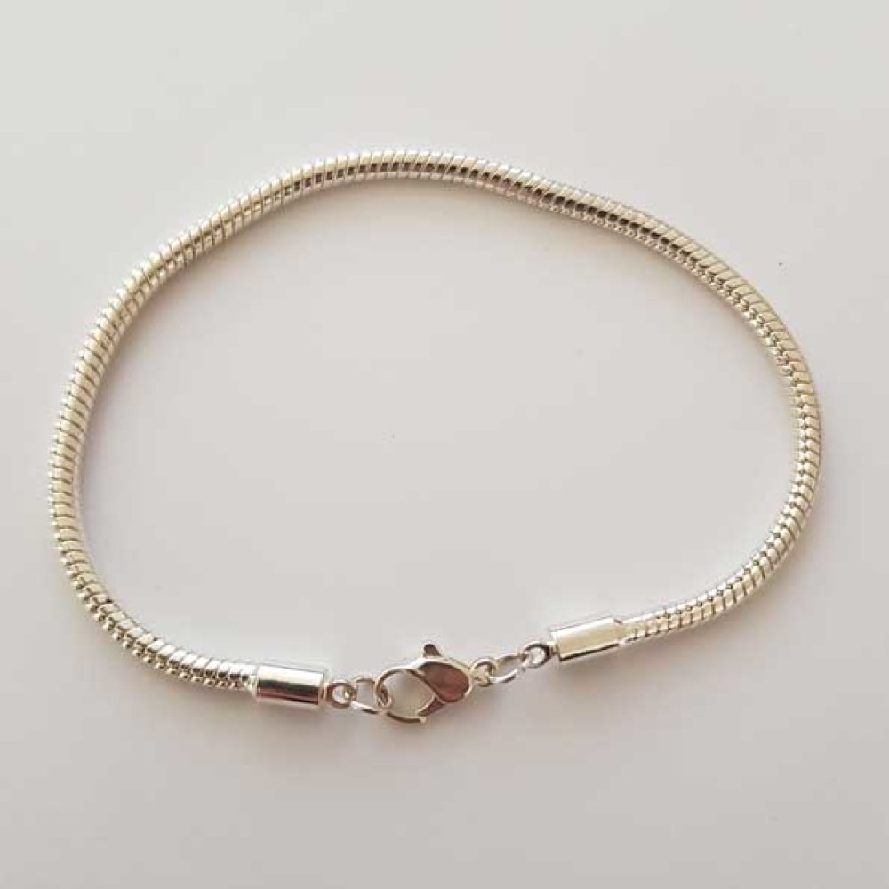 Bracelete mosquetão europeu 21cm N°02