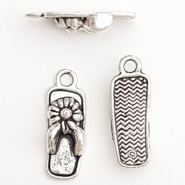 Sapato Charm N&deg;28 Prata