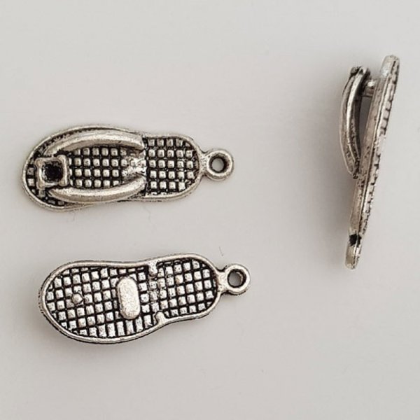 Sapato Charm N&deg;29 Prata