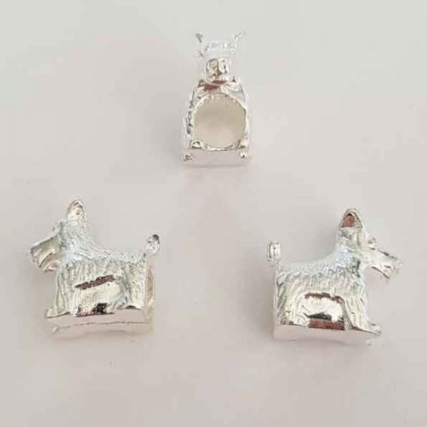 Pendente c&atilde;o N&deg;02