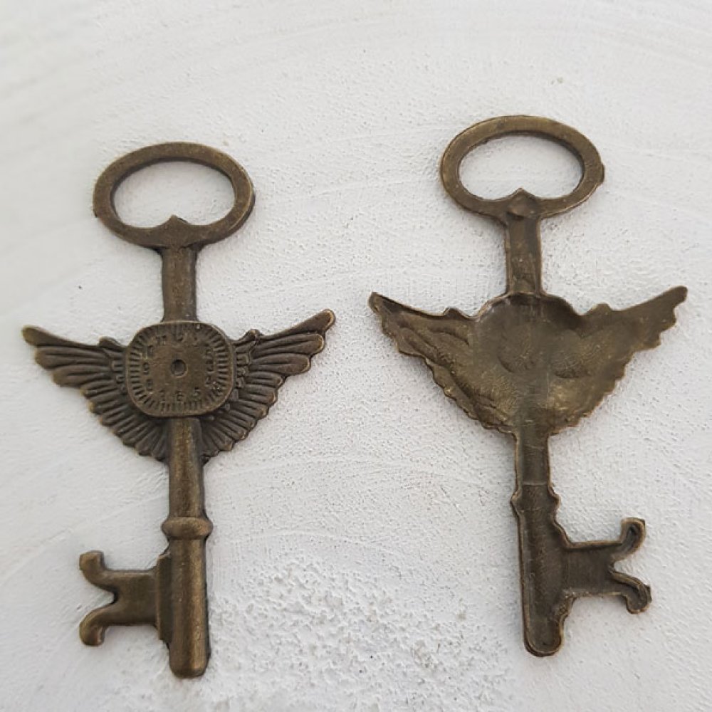 Pendente de chave N°05 Bronze
