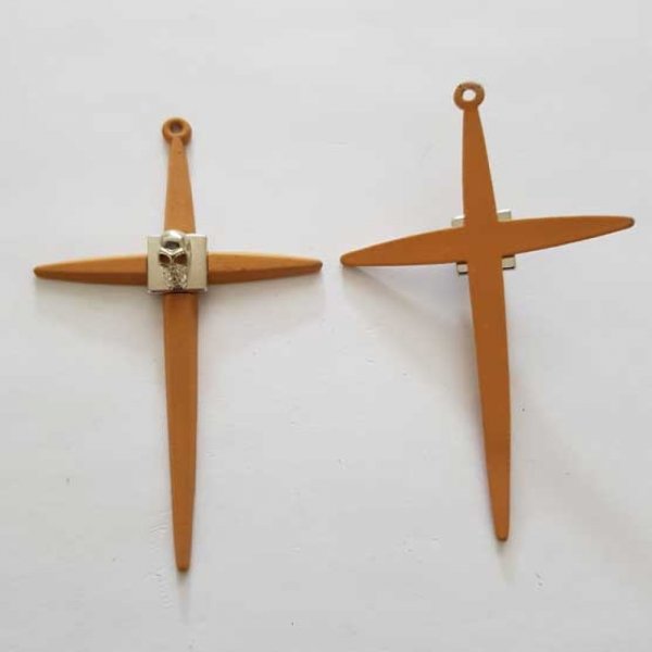 Breloque Croix N&deg;07 Marron