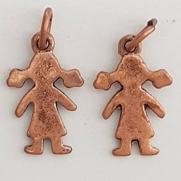 Charm para crian&ccedil;as N&deg;48 Menina Cobre