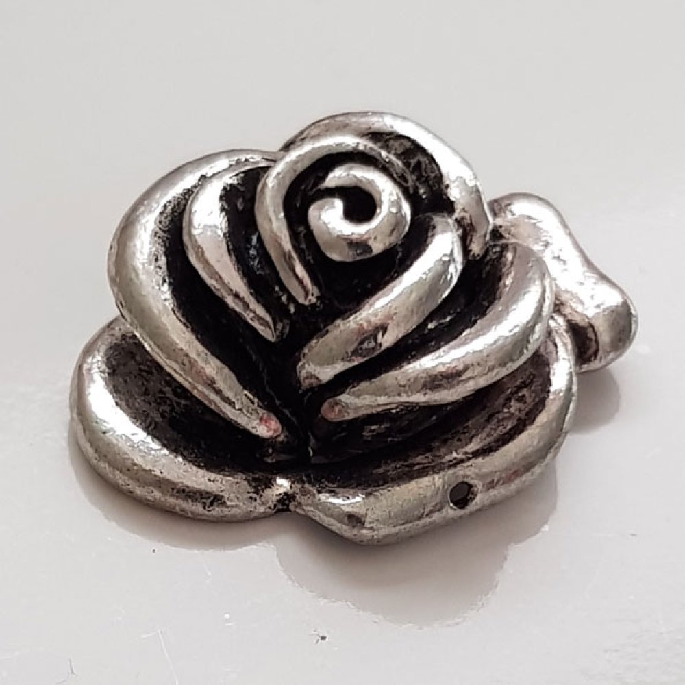 Pendente flor em metal N°018 Prata