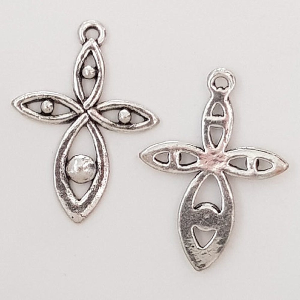 Amuleto de flor Metal N°028 Prata