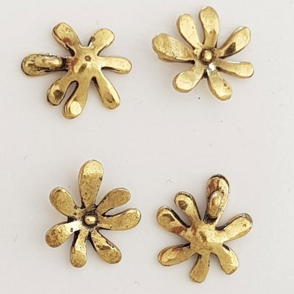 Pendente flor em metal N&deg;043 dourado