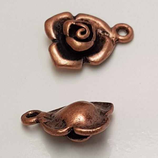 Pendente de flor em metal N&deg;045 Cobre