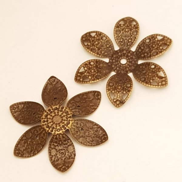 Pendente Flor em Metal N&deg;058 Bronze