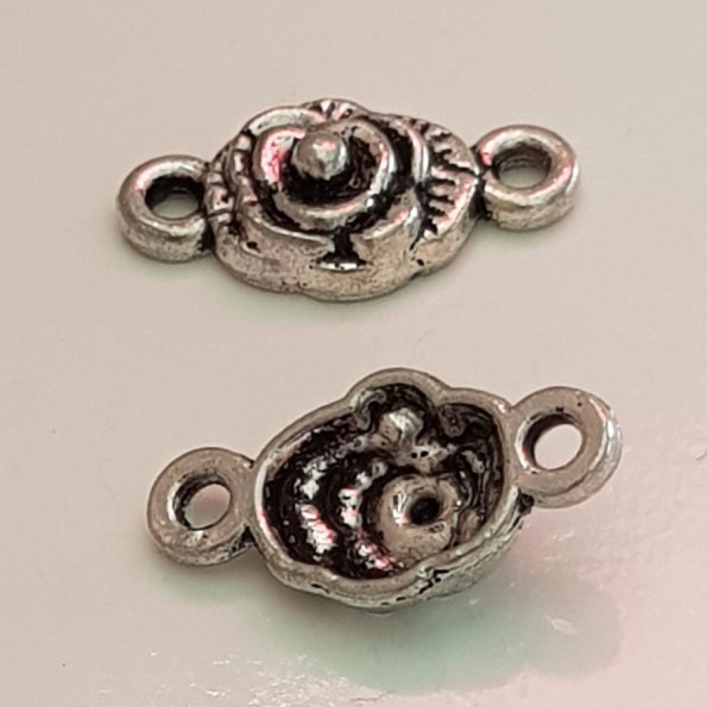 Pendente flor em metal N°069 Prata