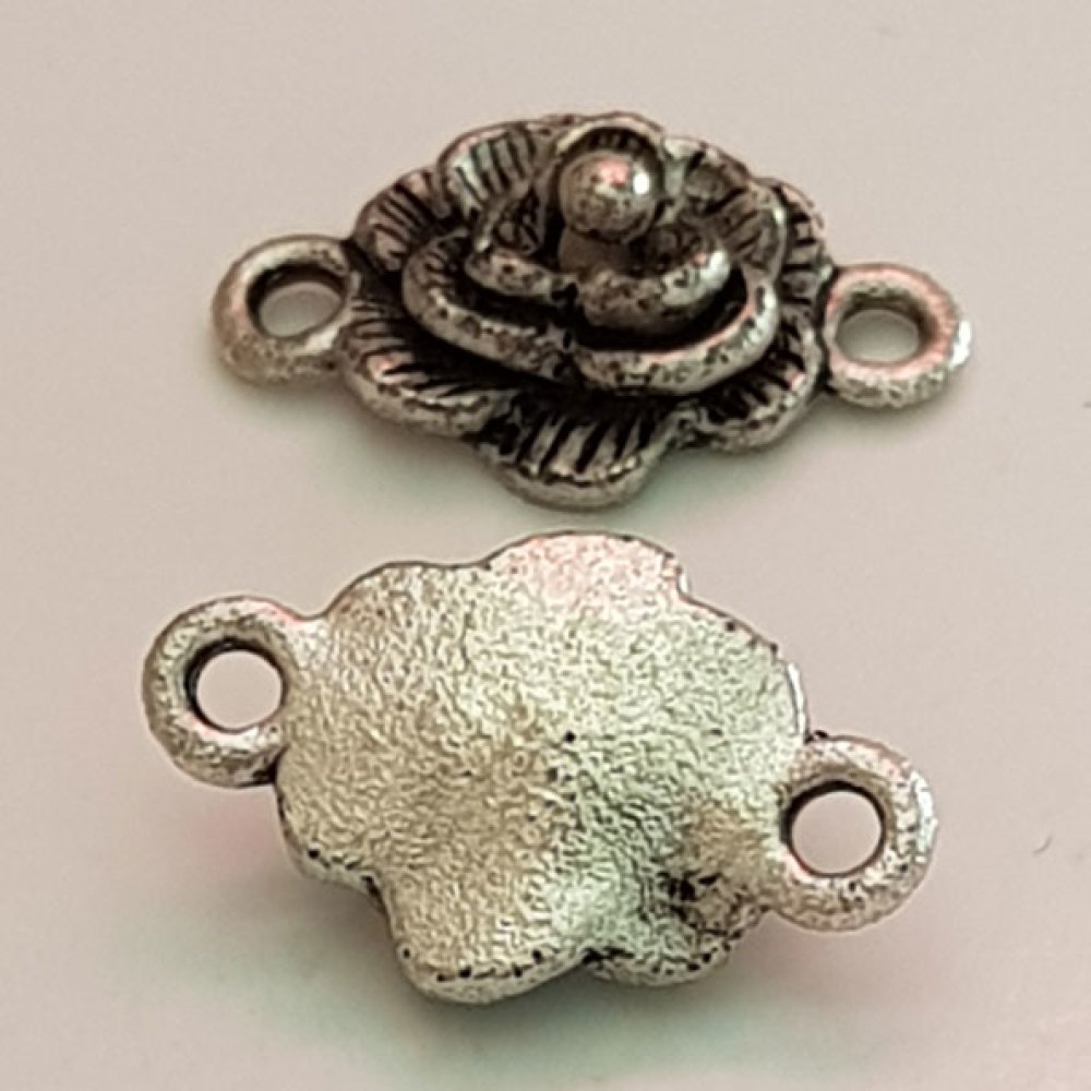 Pendente flor em metal N°070 Prata