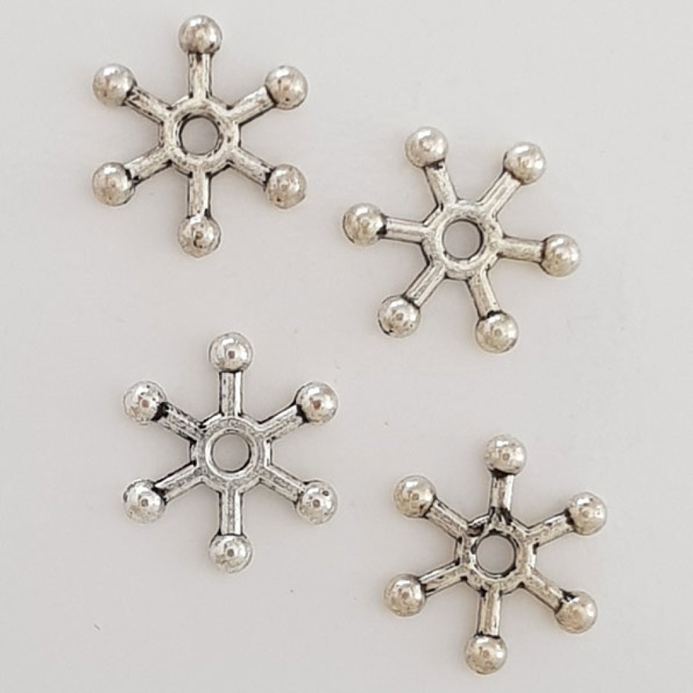 Pendente flor em metal N°109 Prata