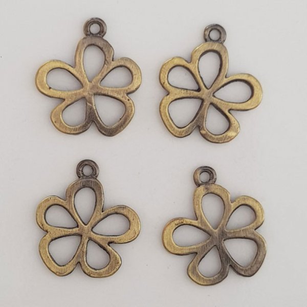 Pendente Flor em Metal N&deg;116 Bronze
