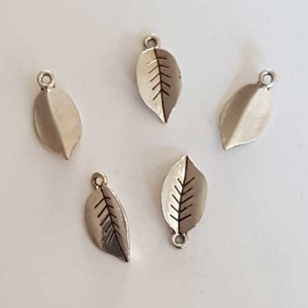 Breloque Fleur M&eacute;tal N&deg;149 Argent