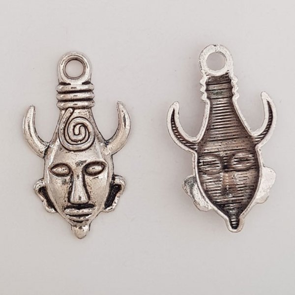 M&aacute;scara Charm N&deg;02 Africana