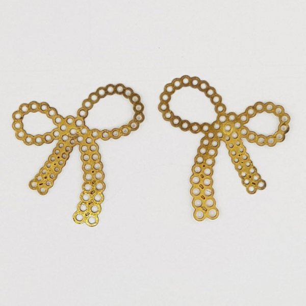 La&ccedil;o de charme N&deg;24 La&ccedil;o de charme em metal dourado