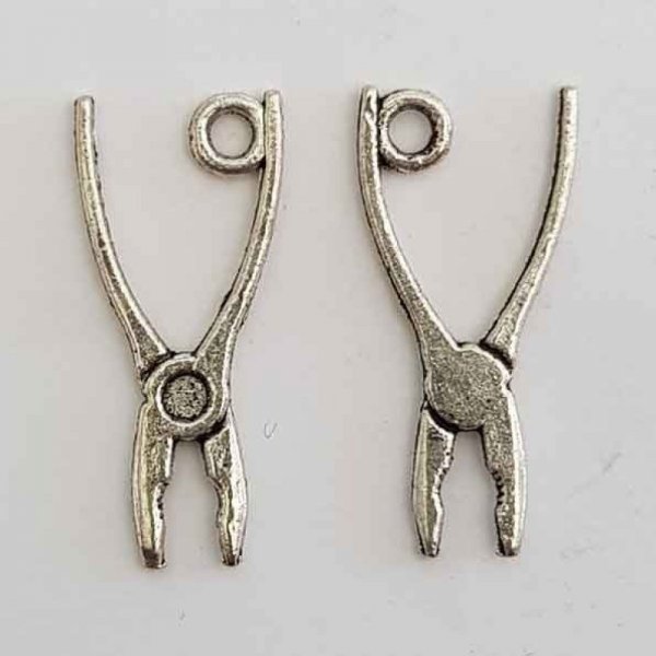 Alicate para ferramentas Charm banhado a prata