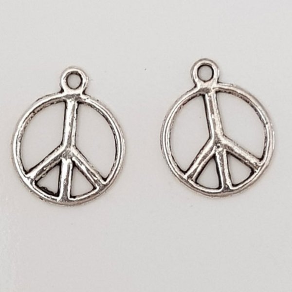 Pendente Peace &amp; Love N&deg;07 Prateado
