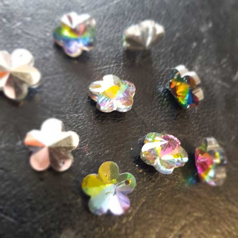 Pingente de flor em vidro facetado N°04-02