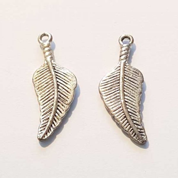 Breloque Plume N&deg;10 Argent