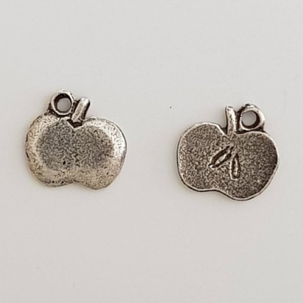 Apple Charm Silver Metal N&deg;02 kitchen.