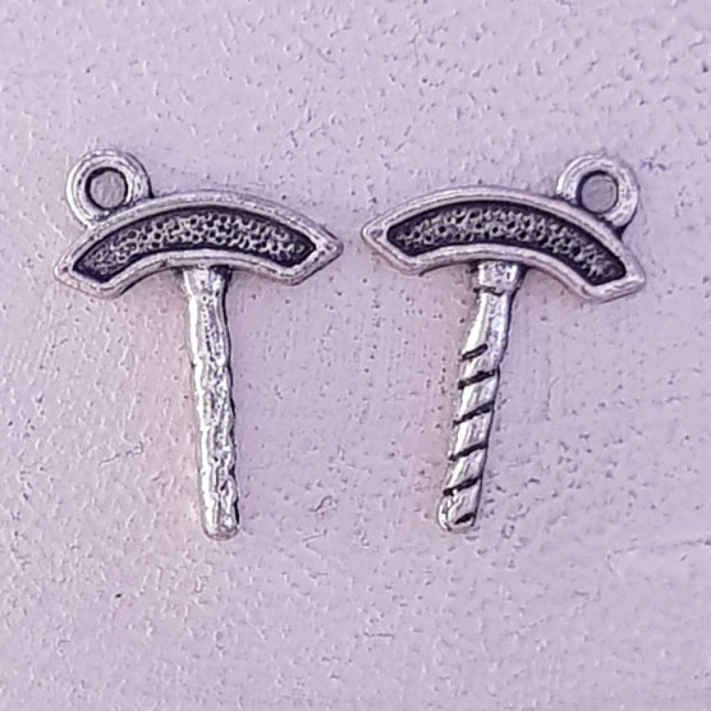 Pendente caveira e ossos cruzados N°16