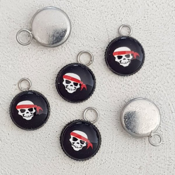 Pendente caveira e ossos cruzados N&deg;31