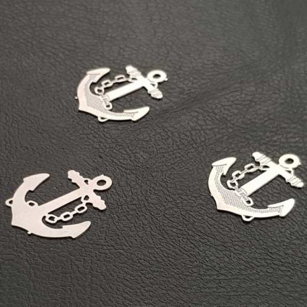 Breloque ancre N&deg;09 Argent