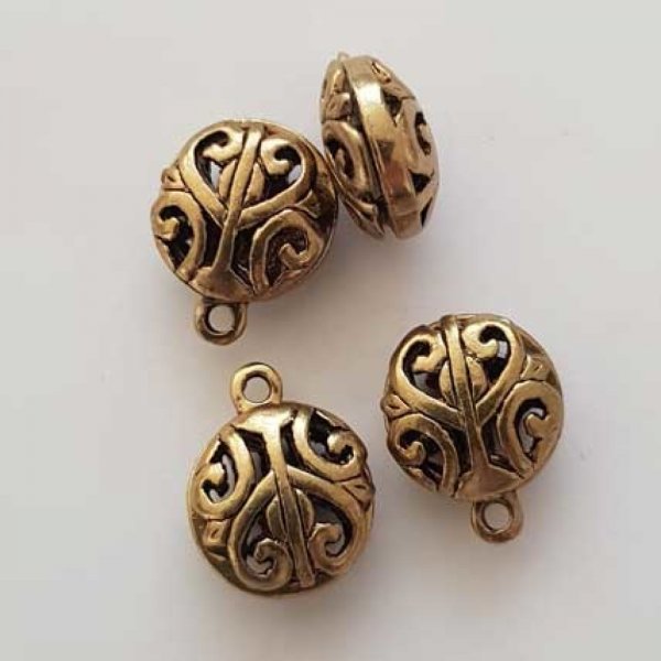 Amuleto em forma de gota a c&eacute;u aberto N&deg;06-01