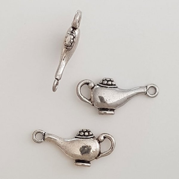 Amuleto da l&acirc;mpada do g&eacute;nio de Aladino - L&acirc;mpada a &oacute;leo