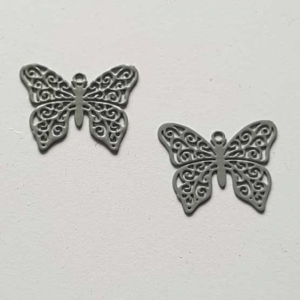 Breloque papillon N&deg;19 Gris 13 x 16 mm