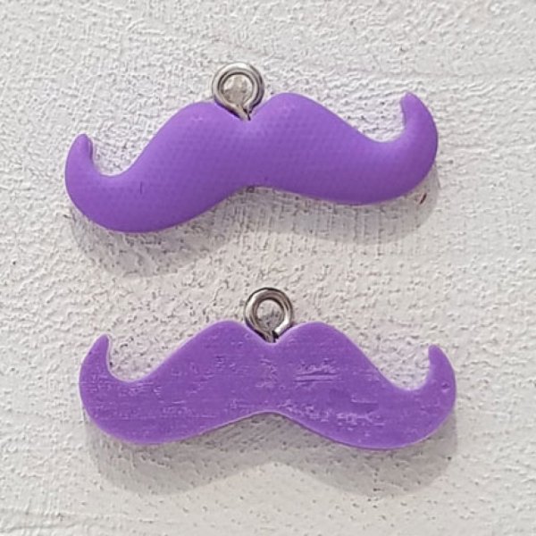 Pendente Moustache N&deg;07 Violeta